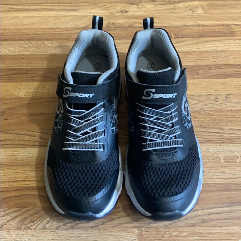 Boys Black Skechers